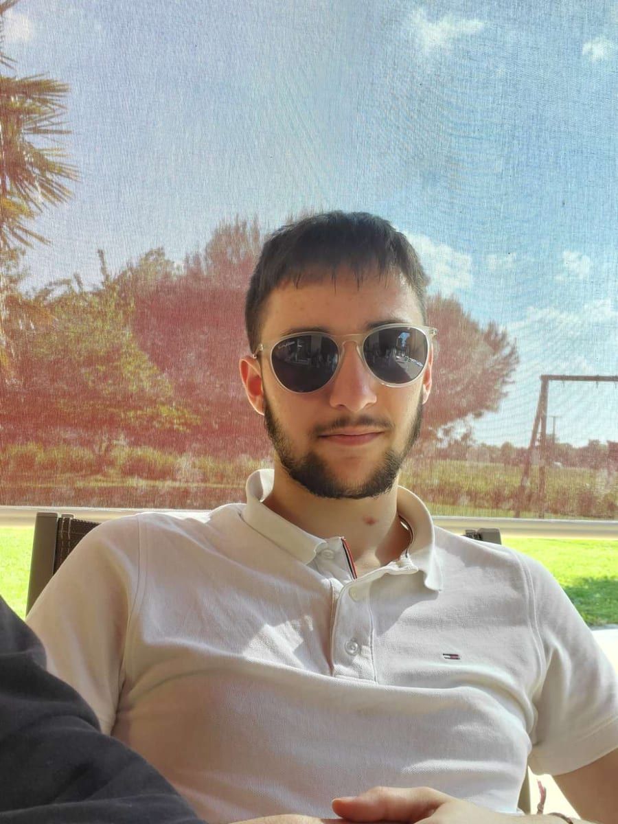 Profil de Momar